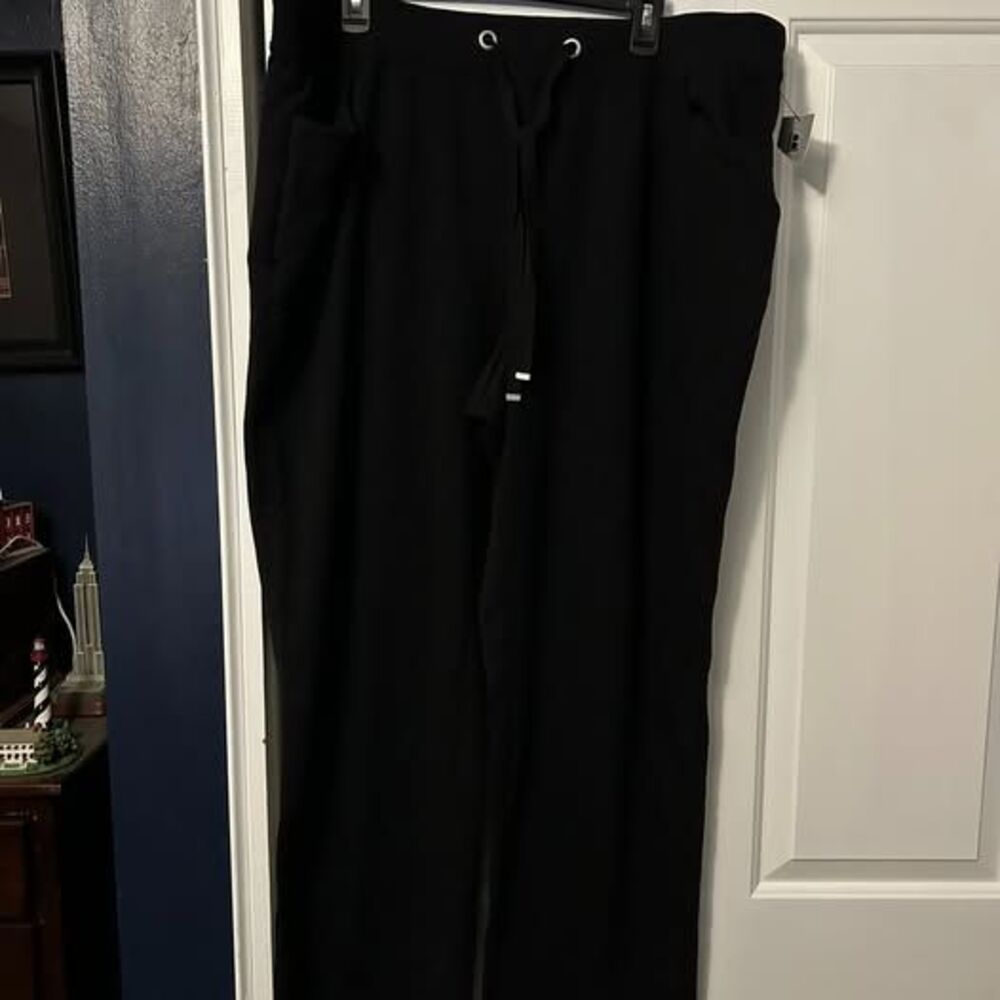 B Active Relaxed Fit Pant Women's 18/20 *NWT*